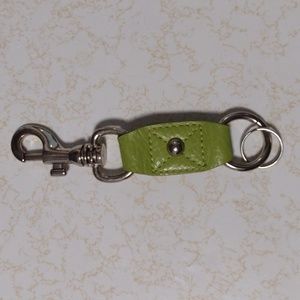 New B. Makowsky Unusual Avacado Green Leather Key Chain with great Clip